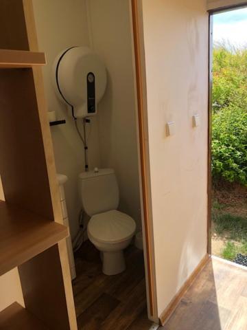 罗斯米塔尔帕德特雷姆西內姆 Mobilheimy Camp Dlouha Mile酒店 外观 照片
